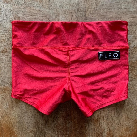 Fleo Red Hot Shorts - Picture 1 of 3